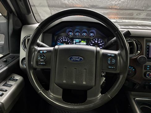 Used 2012 Ford F250 Lariat w/ Camper Pkg AWD/4WD image 11