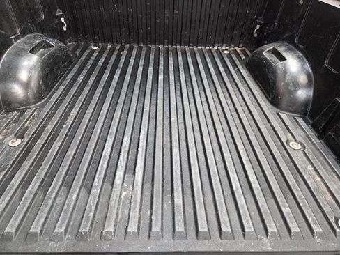Used 2022 Toyota Tundra Limited AWD/4WD image 30