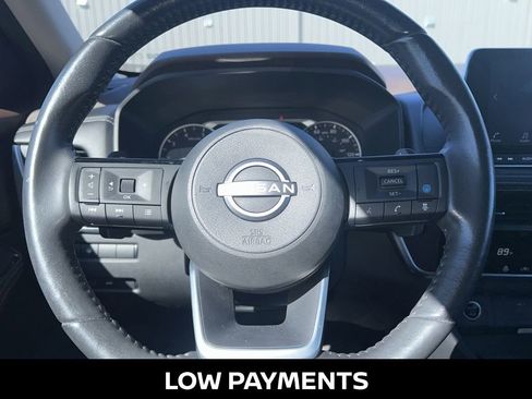 Certified 2023 Nissan Rogue SV w/ SV Premium B Package image 17