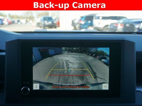 New 2025 Toyota Tacoma TRD Sport image 6