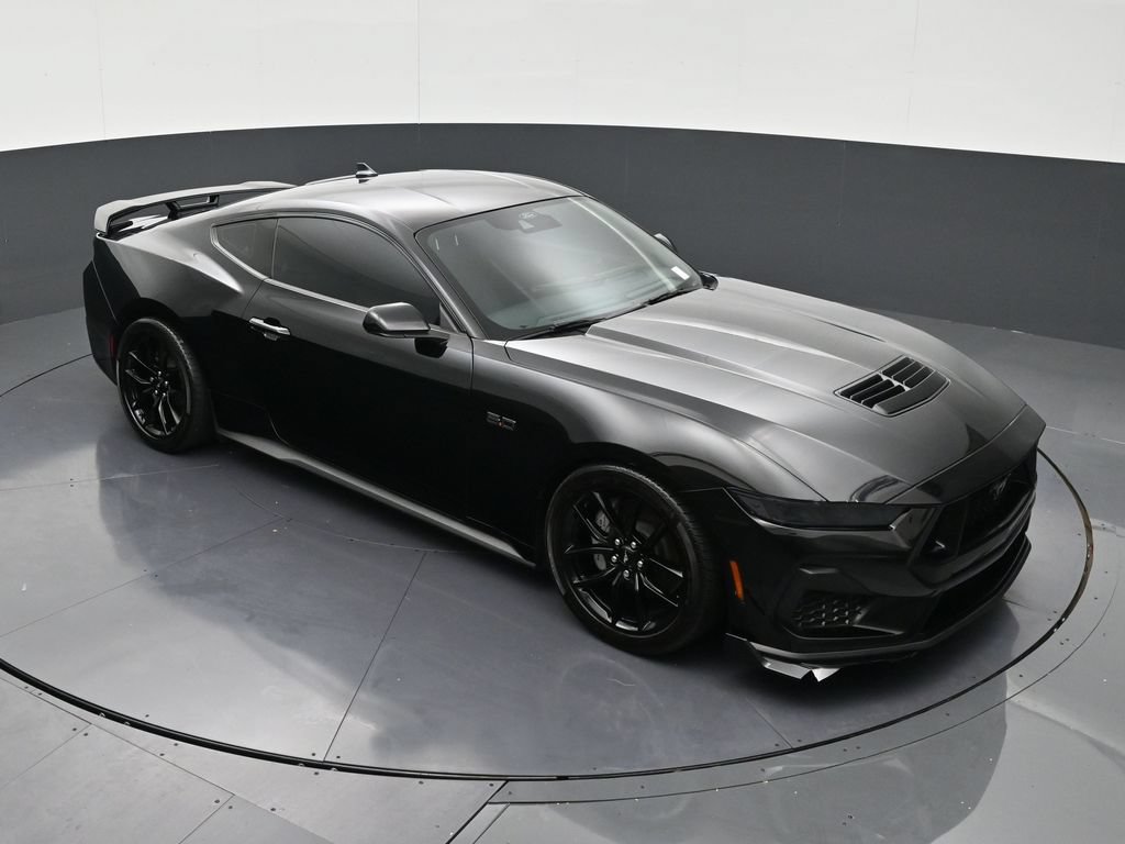 Used 2025 Ford Mustang GT w/ Mustang Nite Pony Package RWD image 18