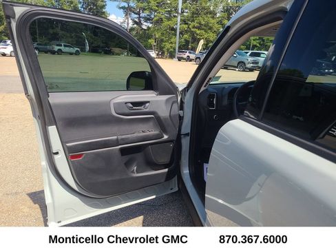 Used 2021 Ford Bronco Sport Big Bend w/ Big Bend Package (96B) AWD/4WD image 11