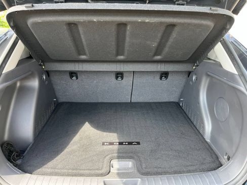 Used 2024 Hyundai Kona Limited FWD image 27
