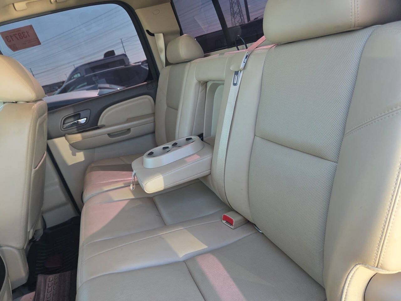 Used 2014 GMC Sierra 2500 Denali w/ Suspension Package, Off-Road AWD/4WD image 14