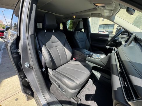 Used 2026 INFINITI QX60 Luxe AWD/4WD image 36
