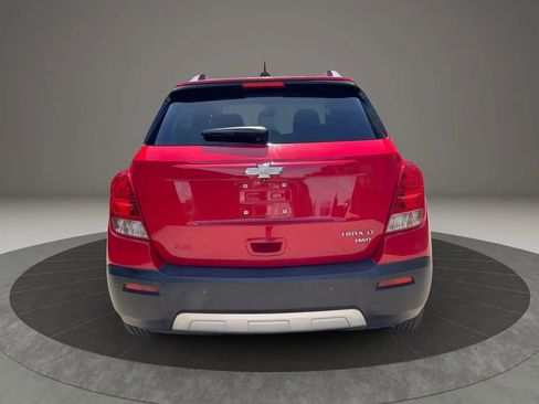 Used 2015 Chevrolet Trax LT w/ LT Plus Package AWD/4WD image 5