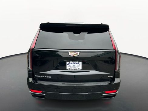 Certified 2023 Cadillac Escalade Sport Platinum w/ LPO, Floor Liner Package AWD/4WD image 6