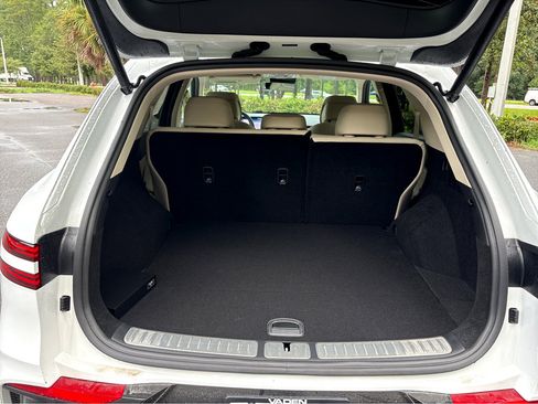 New 2026 Genesis GV70 2.5T image 32