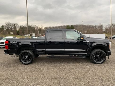 Used 2024 Ford F350 Lariat w/ Black Appearance Package image 8