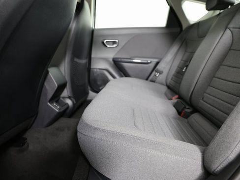 New 2025 Kia K4 EX image 8