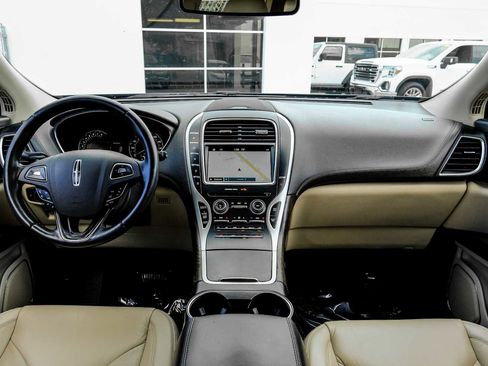 Used 2018 Lincoln MKX Select w/ Select Plus Package image 15