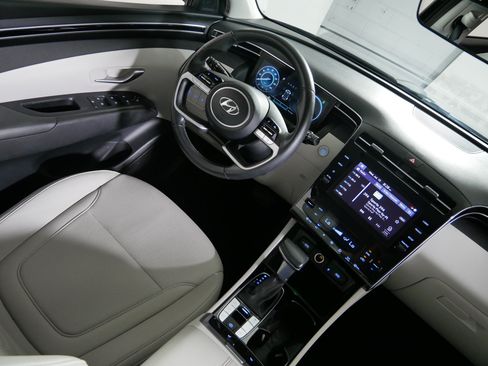 Used 2023 Hyundai Tucson SEL w/ Convenience Package AWD/4WD image 9