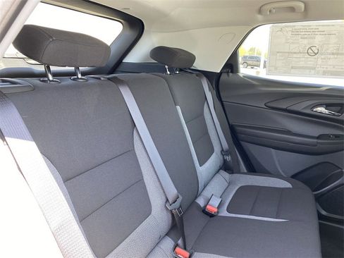 New 2025 Chevrolet TrailBlazer LT w/ LPO, Blackout Package image 26