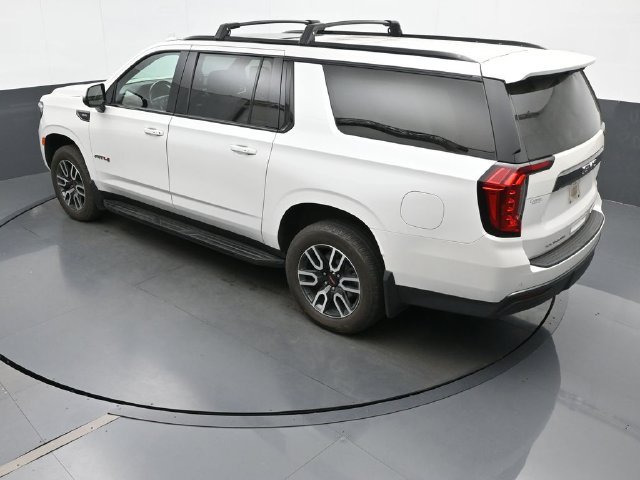 Used 2023 GMC Yukon XL AT4 AWD/4WD image 28