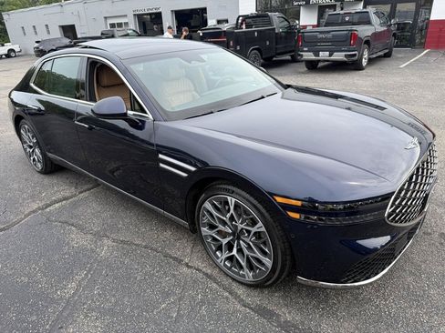 Used 2025 Genesis G90 3.5T AWD/4WD image 22