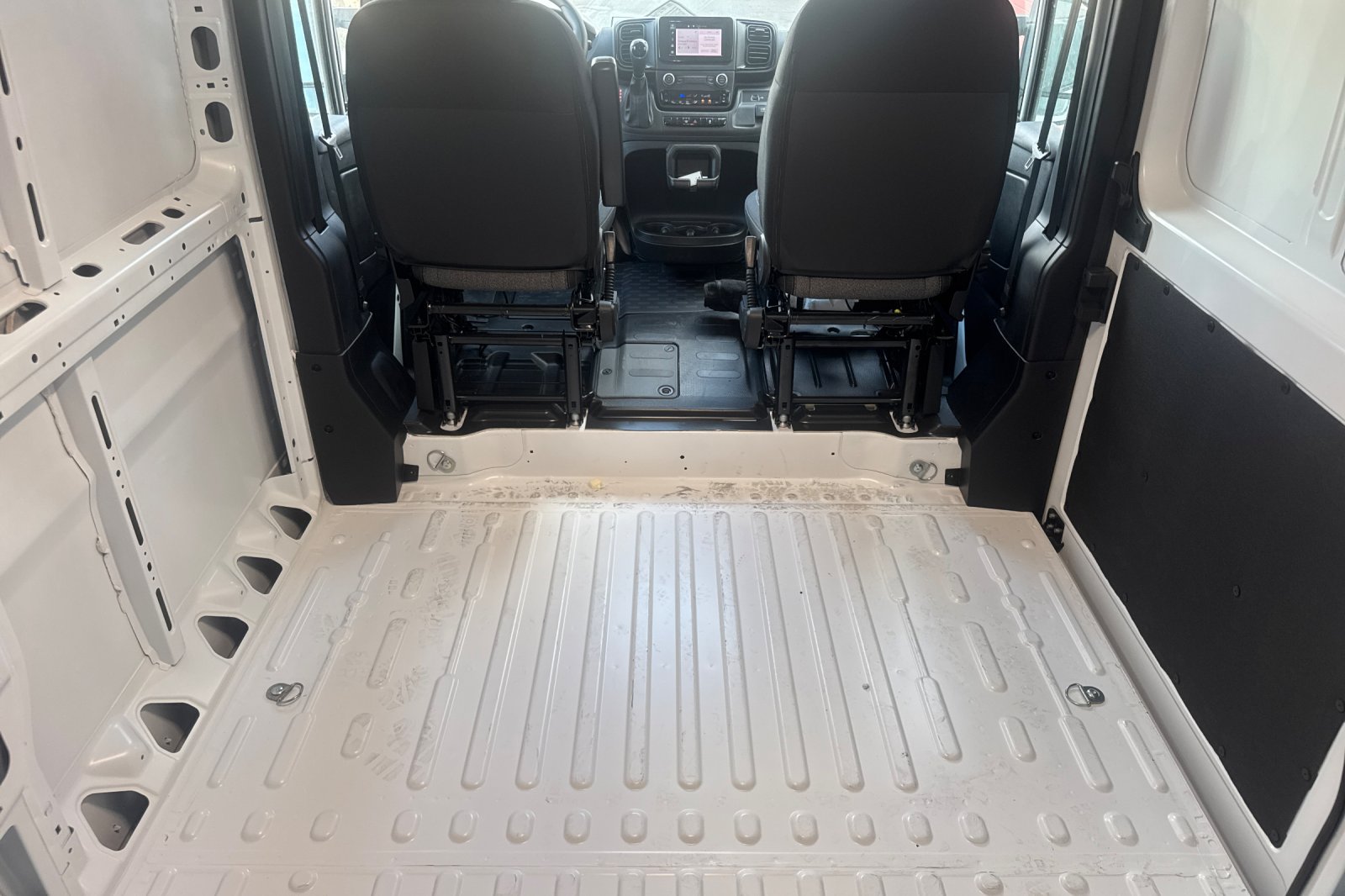 New 2026 RAM ProMaster 1500 w/ Convenience Group FWD image 13
