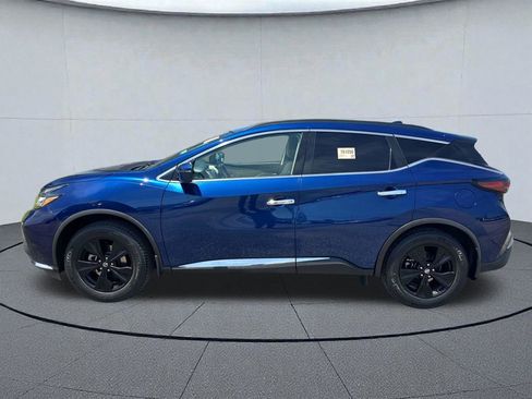 Used 2021 Nissan Murano SV AWD/4WD image 2