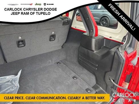 Used 2025 Jeep Wrangler Sport image 36