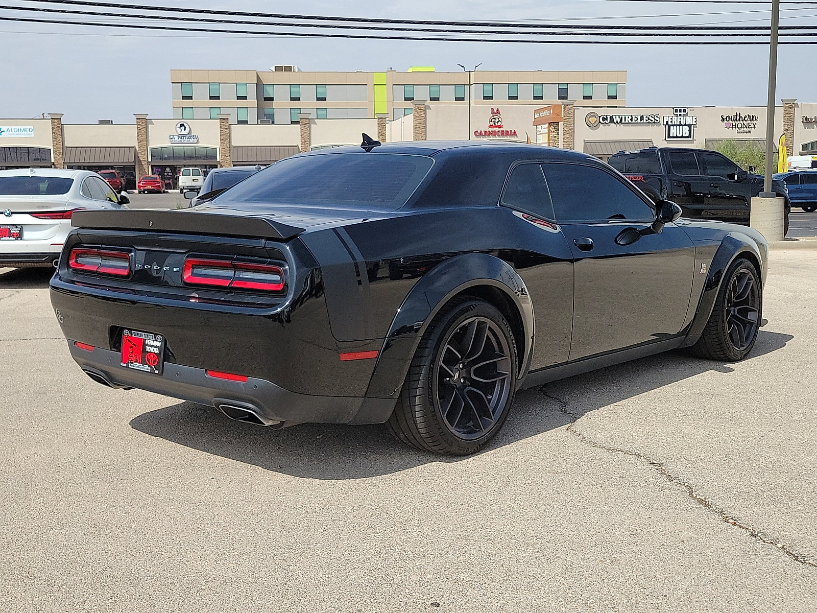 Used 2021 Dodge Challenger R/T Scat Pack RWD image 4