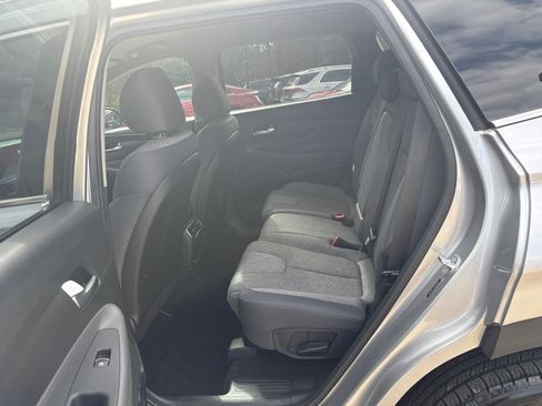 Used 2023 Hyundai Santa Fe SEL image 14