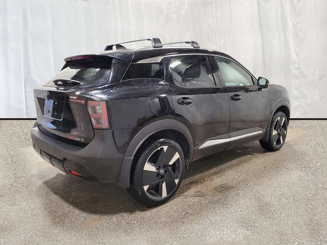 Used 2025 Nissan Kicks SR AWD/4WD image 3