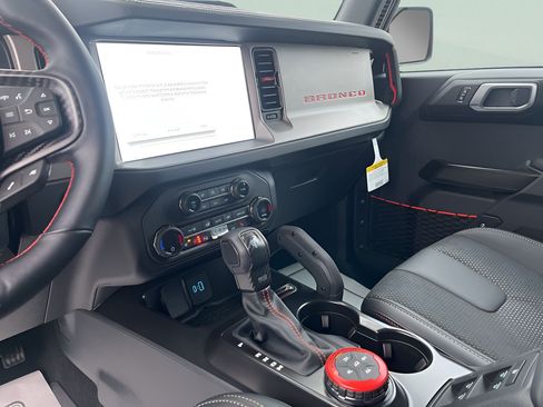 Used 2024 Ford Bronco Raptor AWD/4WD image 19