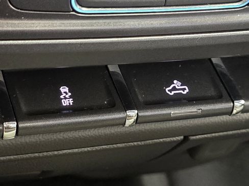 Used 2015 Chevrolet Silverado 1500 W/T w/ WT Convenience Package RWD image 30