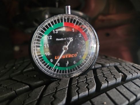 Used 2025 Nissan Kicks SR w/ SR Premium Package image 28