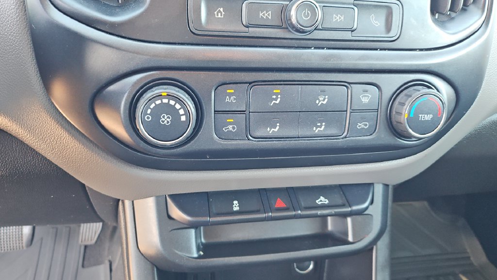 Used 2019 Chevrolet Colorado W/T w/ WT Convenience Package RWD image 11