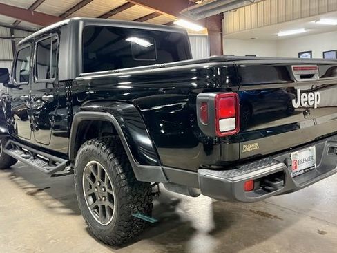 Used 2021 Jeep Gladiator Overland image 5