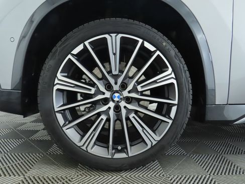 Used 2025 BMW X1 xDrive28i w/ Premium Package image 31