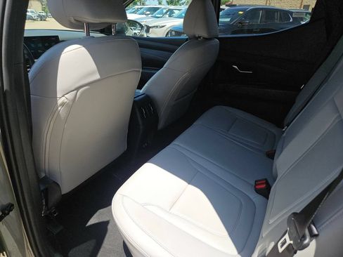 Used 2025 Hyundai Santa Cruz SEL FWD image 28