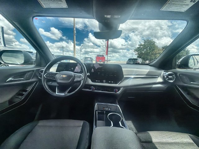 Certified 2025 Chevrolet Equinox LT w/ Convenience Package II FWD image 19