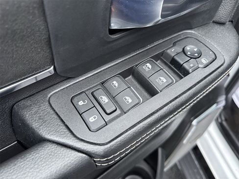 Used 2025 RAM 3500 Big Horn w/ Laramie Trim Package image 13