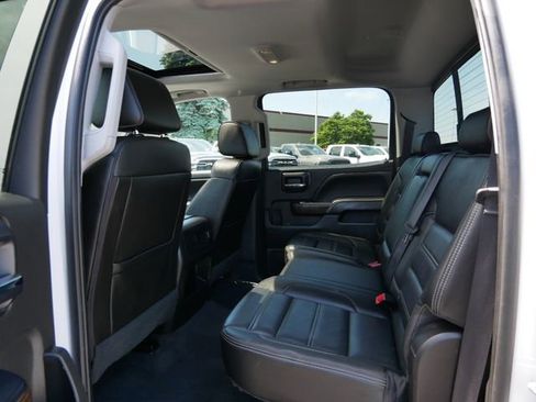 Used 2018 GMC Sierra 1500 Denali w/ Denali Ultimate Package AWD/4WD image 18