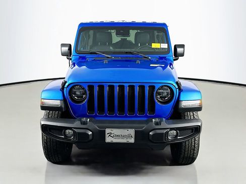 Used 2021 Jeep Wrangler Unlimited Sahara AWD/4WD image 2