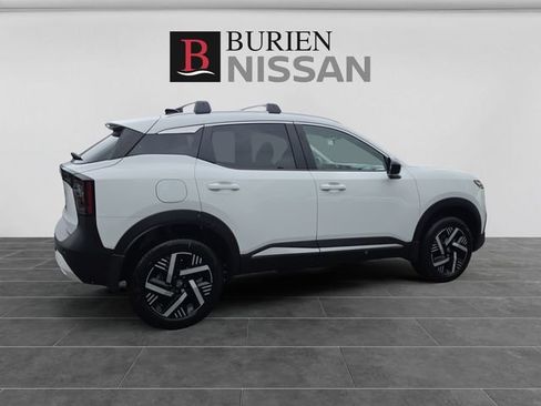 New 2026 Nissan Kicks SV FWD image 5