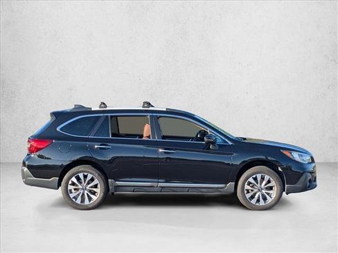 Used 2019 Subaru Outback 3.6R Touring w/ Popular Package #3A AWD/4WD image 4
