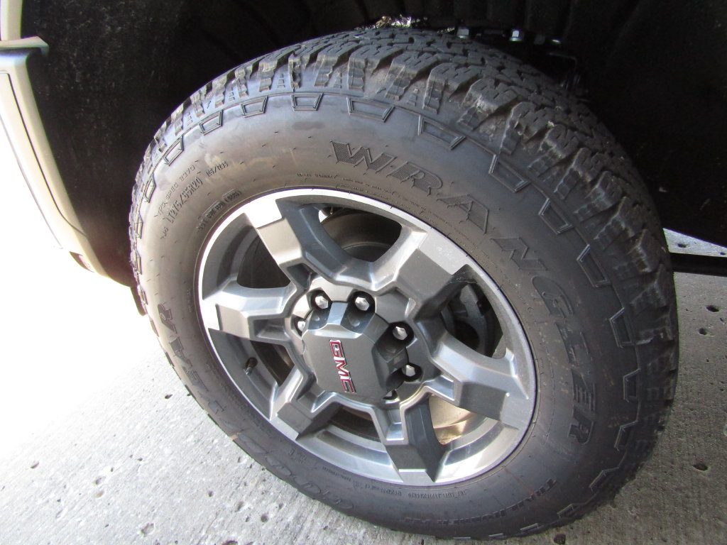 New 2026 GMC Sierra 2500 SLE AWD/4WD image 24