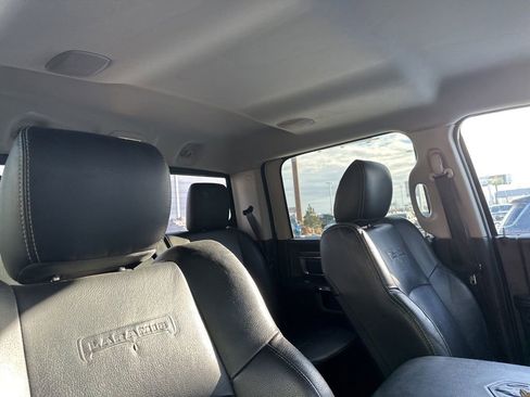 Used 2015 RAM 2500 Laramie image 41