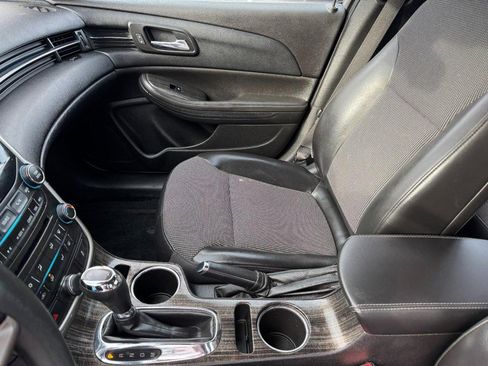 Used 2014 Chevrolet Malibu LT image 13