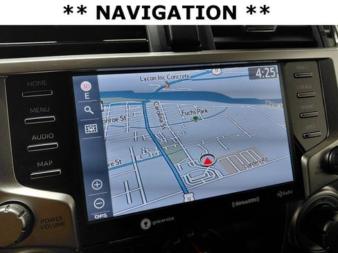 Used 2020 Toyota 4Runner SR5 image 6