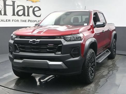 Used 2026 Chevrolet Colorado Trail Boss AWD/4WD image 7