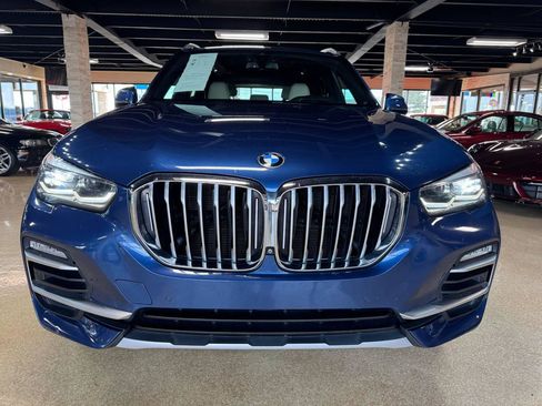 Used 2019 BMW X5 xDrive40i w/ Convenience Package AWD/4WD image 2