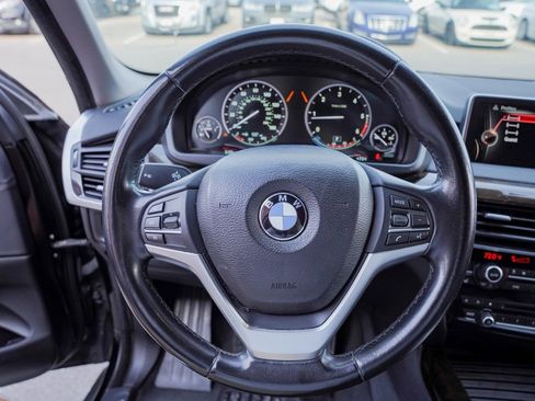Used 2016 BMW X5 xDrive35d image 9