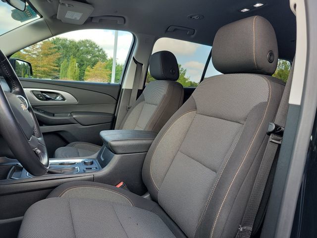 Used 2021 Chevrolet Traverse LT FWD image 14