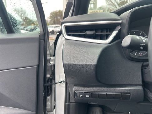 Used 2024 Toyota Corolla SE image 26