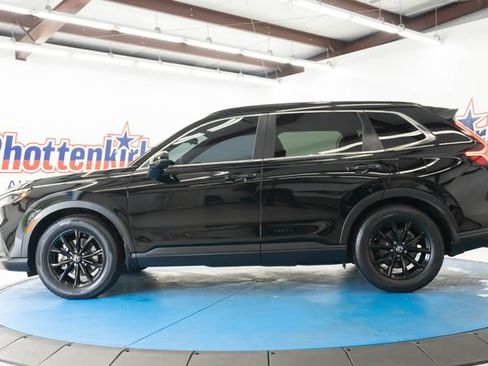 Used 2024 Honda CR-V Sport image 25