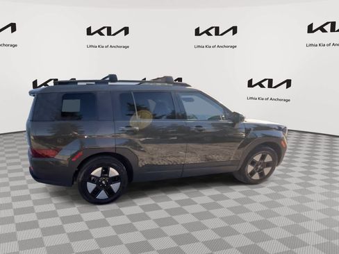 Used 2025 Hyundai Santa Fe SEL image 8