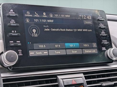 Used 2019 Honda Accord Sport image 21